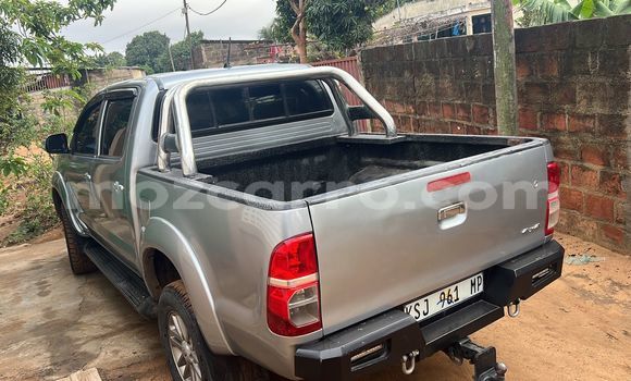 Buy Used Toyota Hilux Silver Car in Maputo in Maputo Buy Used Toyota Hilux Silver Car in Maputo in Maputo