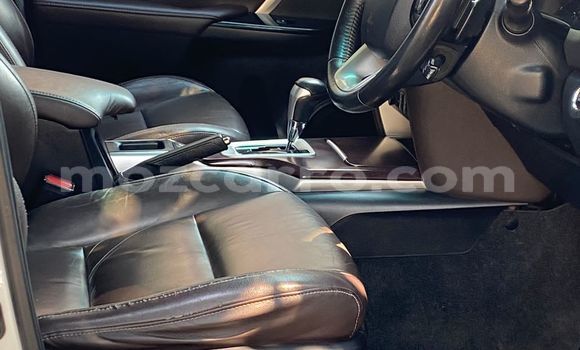 Buy Used Toyota Fortuner White Car in Maputo in Maputo Buy Used Toyota Fortuner White Car in Maputo in Maputo