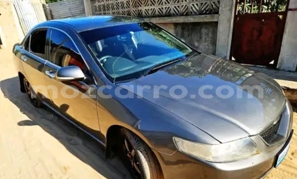 Nunua Ilio tumika Honda Accord Nyingine Gari ndani ya Maputo nchini Maputo