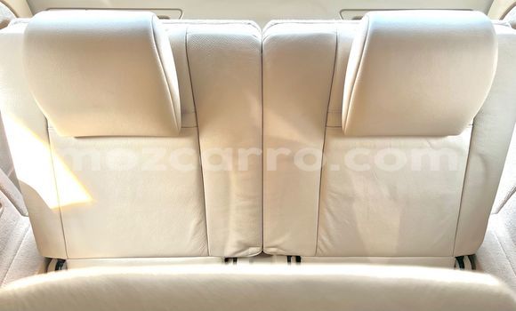 Nunua Ilio tumika BMW X5 Nyeupe Gari ndani ya Maputo nchini Maputo Nunua Ilio tumika BMW X5 Nyeupe Gari ndani ya Maputo nchini Maputo