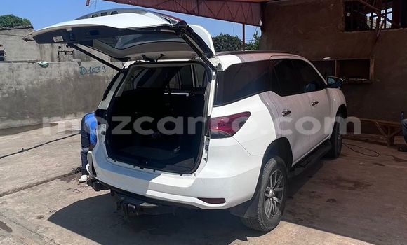 Buy Used Toyota Fortuner White Car in Maputo in Maputo Buy Used Toyota Fortuner White Car in Maputo in Maputo