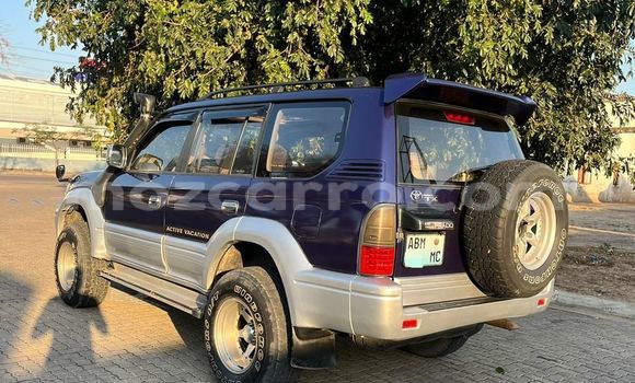 Nunua Ilio tumika Toyota Land Cruiser Prado Bluu Gari ndani ya Maputo nchini Maputo Nunua Ilio tumika Toyota Land Cruiser Prado Bluu Gari ndani ya Maputo nchini Maputo