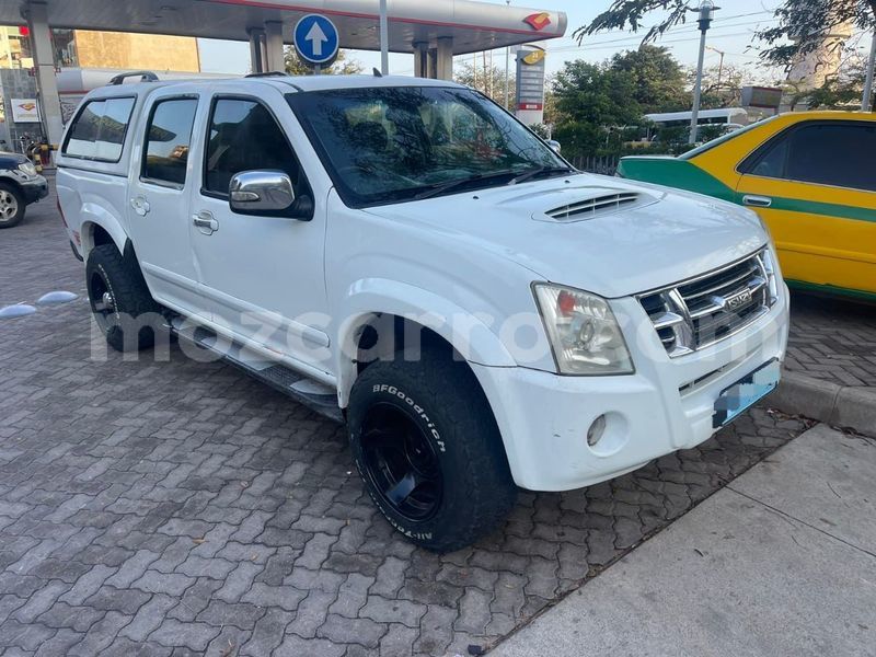 Big with watermark isuzu kb maputo maputo 18231