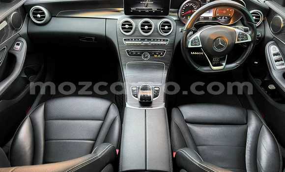 Tenga Tsaru Mercedes‒Benz C-Class Nhema Mota in Maputo in Maputo Tenga Tsaru Mercedes‒Benz C-Class Nhema Mota in Maputo in Maputo