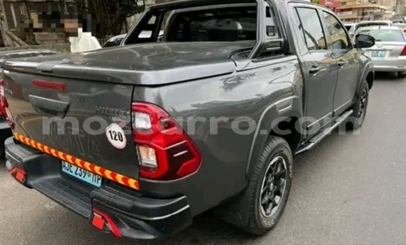 Nunua Ilio tumika Toyota Hiluxe Revo Nyingine Gari ndani ya Maputo nchini Maputo Nunua Ilio tumika Toyota Hiluxe Revo Nyingine Gari ndani ya Maputo nchini Maputo