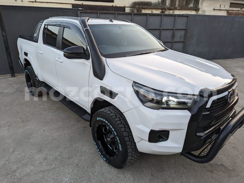 Big with watermark toyota hiluxe revo maputo maputo 18243