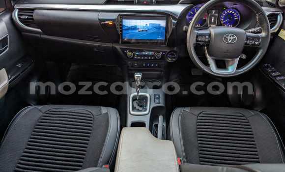 Nunua Ilio tumika Toyota Hiluxe Revo Nyeupe Gari ndani ya Maputo nchini Maputo Nunua Ilio tumika Toyota Hiluxe Revo Nyeupe Gari ndani ya Maputo nchini Maputo