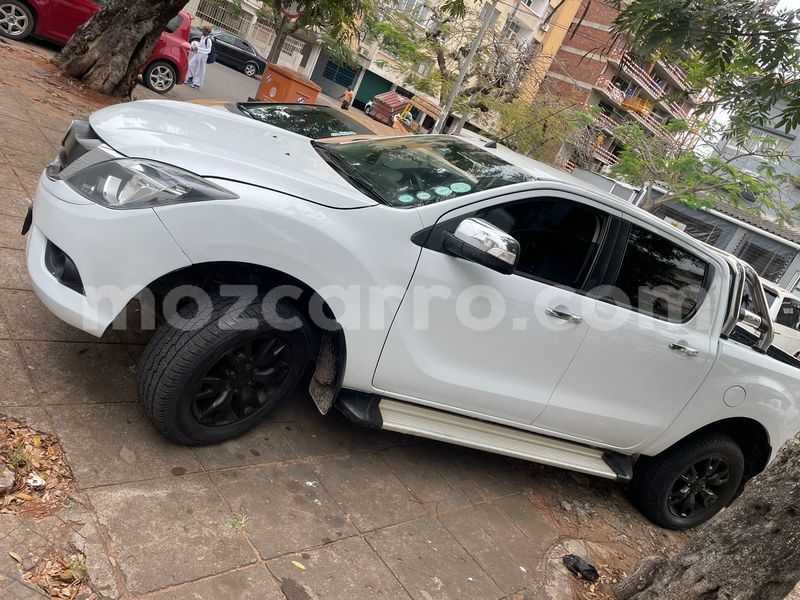 Big with watermark mazda bt 50 maputo maputo 18250