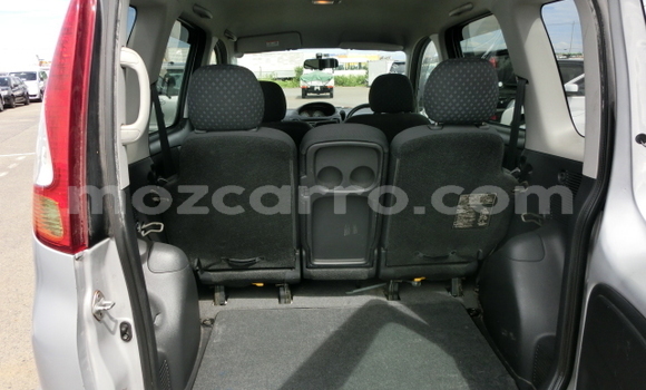 Comprar Usado Toyota FunCargo Prata Carro em Maputo em Maputo Comprar Usado Toyota FunCargo Prata Carro em Maputo em Maputo