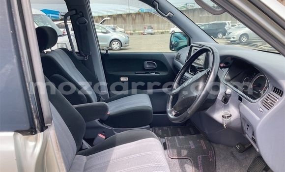 Comprar Usado Toyota Noah Prata Carro em Maputo em Maputo Comprar Usado Toyota Noah Prata Carro em Maputo em Maputo