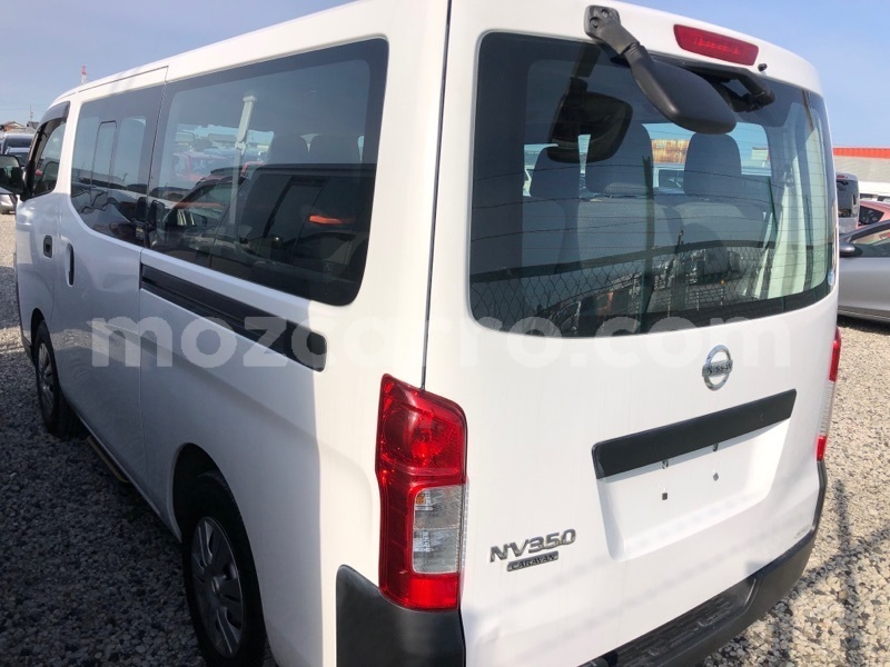 Big with watermark nissan caravan maputo maputo 18259