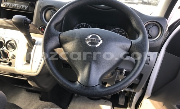 Comprar Usado Nissan Caravan Branco Carro em Maputo em Maputo Comprar Usado Nissan Caravan Branco Carro em Maputo em Maputo