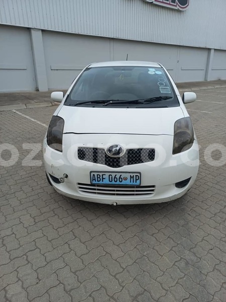 Big with watermark toyota vitz maputo maputo 18268