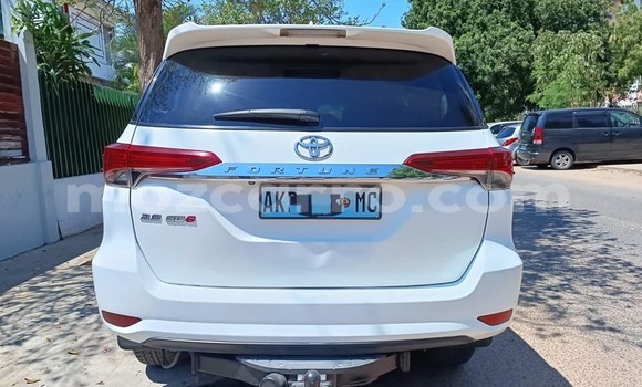 Buy Used Toyota Fortuner White Car in Maputo in Maputo Buy Used Toyota Fortuner White Car in Maputo in Maputo