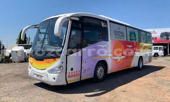 Buy Used Volvo F4 White Truck in Maputo in Maputo Buy Used Volvo F4 White Truck in Maputo in Maputo