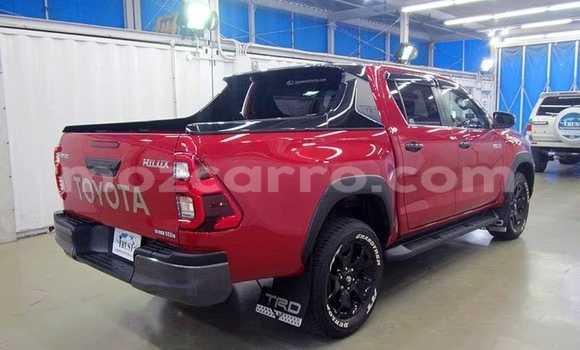 Tenga Tsaru Toyota Hilux Tsvuku Mota in Maputo in Maputo Tenga Tsaru Toyota Hilux Tsvuku Mota in Maputo in Maputo