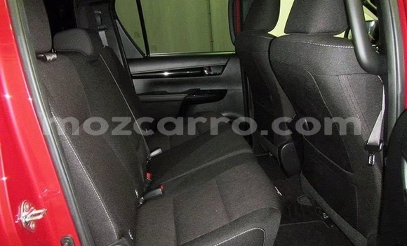 Tenga Tsaru Toyota Hilux Tsvuku Mota in Maputo in Maputo Tenga Tsaru Toyota Hilux Tsvuku Mota in Maputo in Maputo