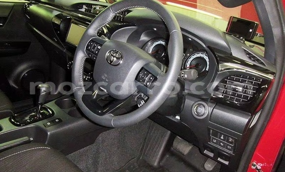 Tenga Tsaru Toyota Hilux Tsvuku Mota in Maputo in Maputo Tenga Tsaru Toyota Hilux Tsvuku Mota in Maputo in Maputo