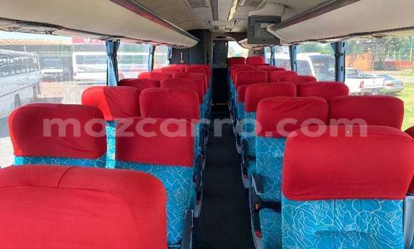 Buy Used Volvo F4 White Truck in Maputo in Maputo Buy Used Volvo F4 White Truck in Maputo in Maputo