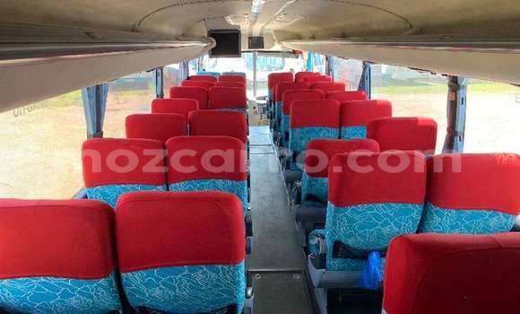 Buy Used Volvo F4 White Truck in Maputo in Maputo Buy Used Volvo F4 White Truck in Maputo in Maputo