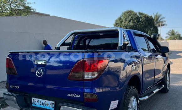 Nunua Ilio tumika Mazda BT-50 Bluu Gari ndani ya Maputo nchini Maputo Nunua Ilio tumika Mazda BT-50 Bluu Gari ndani ya Maputo nchini Maputo