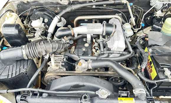 Comprar Usado Isuzu D-max Spacecab 2 dr Branco Carro em Maputo em Maputo Comprar Usado Isuzu D-max Spacecab 2 dr Branco Carro em Maputo em Maputo