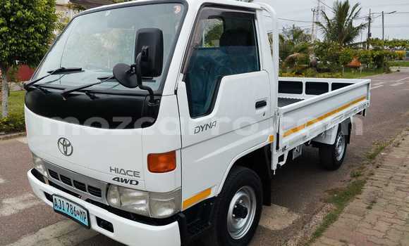 Comprar Usado Toyota Dyna Branco Carro em Maputo em Maputo Comprar Usado Toyota Dyna Branco Carro em Maputo em Maputo