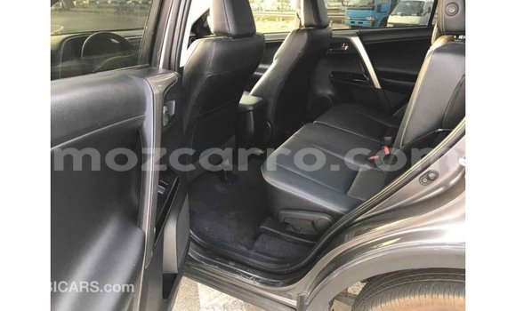 Comprar Importar Toyota Ade Preto Caminhão em Import - Dubai em Cabo Delgado Comprar Importar Toyota Ade Preto Caminhão em Import - Dubai em Cabo Delgado