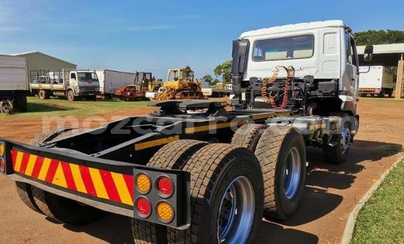 Tenga Tsaru Nissan UD Chena Rori in Maputo in Maputo Tenga Tsaru Nissan UD Chena Rori in Maputo in Maputo