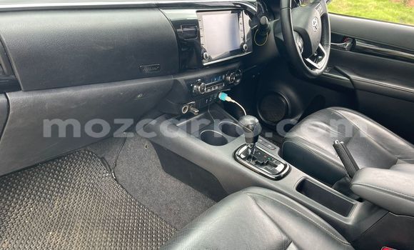 Nunua Ilio tumika Toyota Hiluxe Revo Nyeupe Gari ndani ya Maputo nchini Maputo Nunua Ilio tumika Toyota Hiluxe Revo Nyeupe Gari ndani ya Maputo nchini Maputo