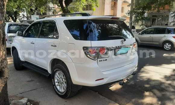 Buy Used Toyota Fortuner White Car in Maputo in Maputo Buy Used Toyota Fortuner White Car in Maputo in Maputo