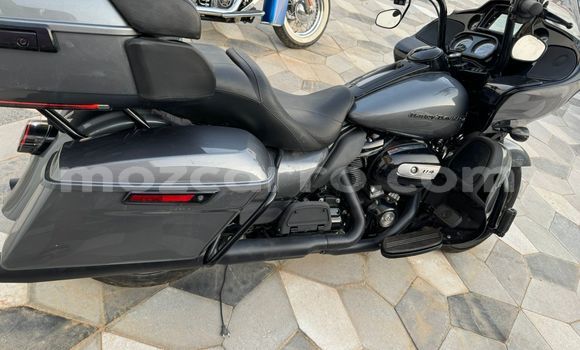 Comprar Usado Harley Davidson Road Glide Prata Moto em Maputo em Maputo Comprar Usado Harley Davidson Road Glide Prata Moto em Maputo em Maputo