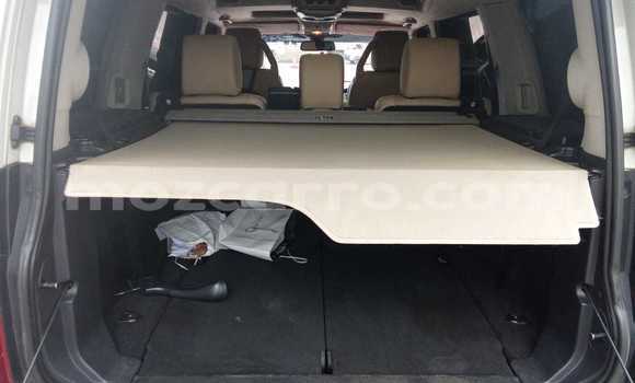Nunua Ilio tumika Land Rover Discovery Nyeupe Gari ndani ya Maputo nchini Maputo Nunua Ilio tumika Land Rover Discovery Nyeupe Gari ndani ya Maputo nchini Maputo