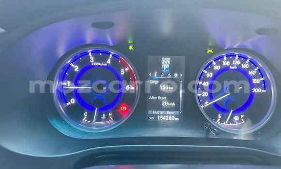 Buy Used Toyota Hiluxe Revo White Car in Maputo in Maputo Buy Used Toyota Hiluxe Revo White Car in Maputo in Maputo