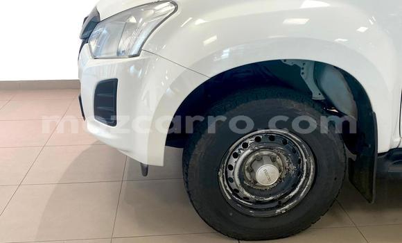 Buy Used Isuzu KB White Car in Maputo in Maputo Buy Used Isuzu KB White Car in Maputo in Maputo