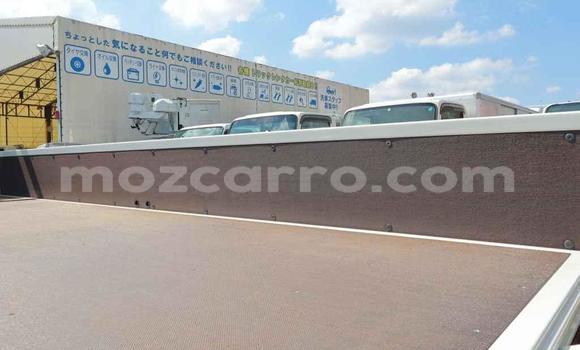 Buy Used Toyota Dyna White Car in Inhambane in Inhambane Buy Used Toyota Dyna White Car in Inhambane in Inhambane