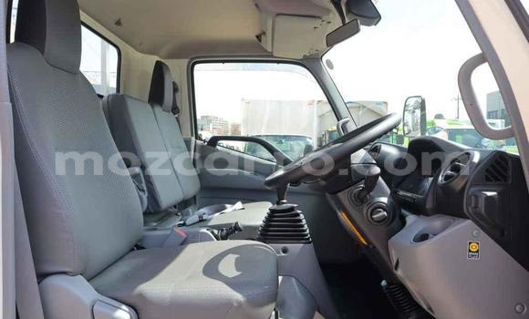 Buy Used Toyota Dyna White Car in Inhambane in Inhambane Buy Used Toyota Dyna White Car in Inhambane in Inhambane