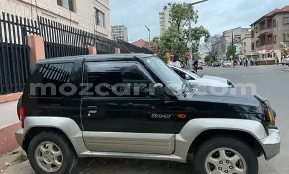 Comprar Usado Mitsubishi Pajero Junior De outros Carro em Maputo em Maputo