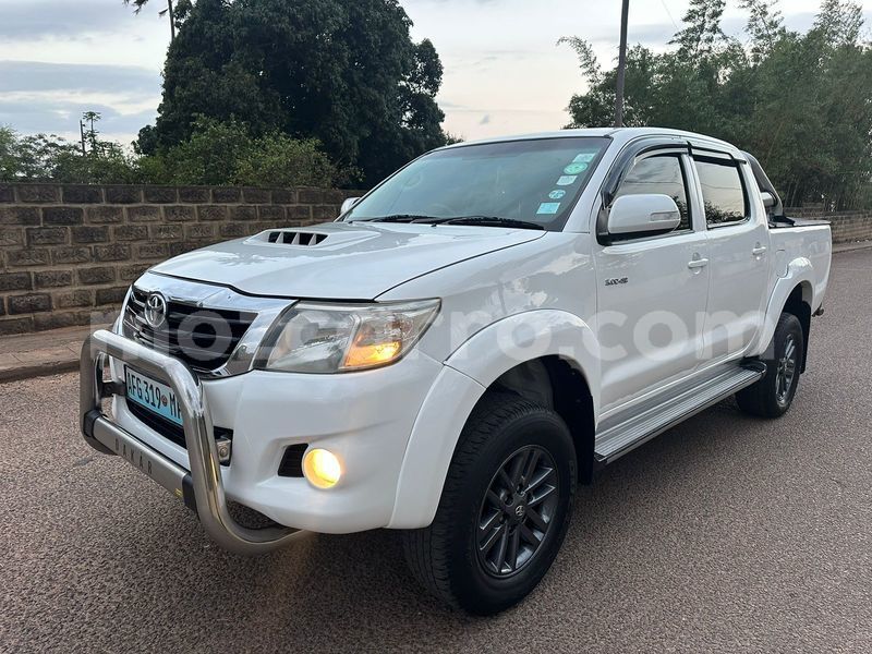 Big with watermark toyota hilux maputo maputo 18365