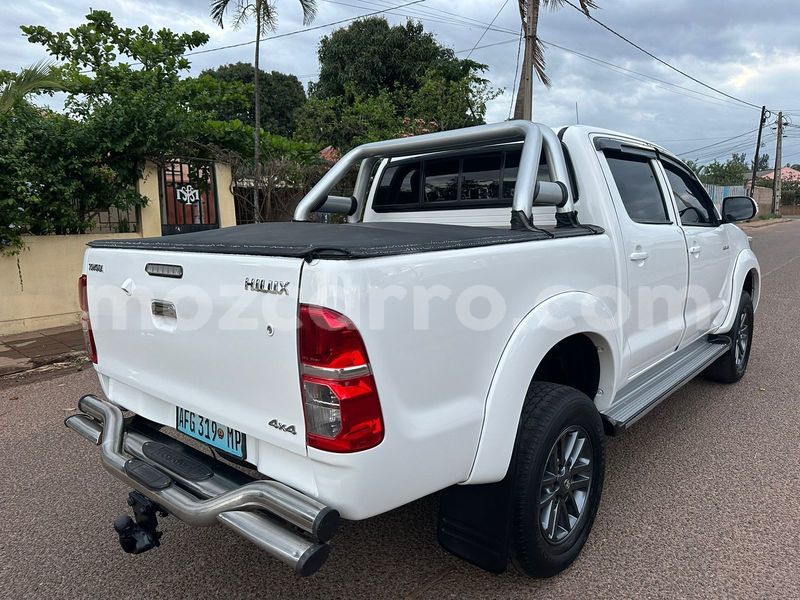 Big with watermark toyota hilux maputo maputo 18365