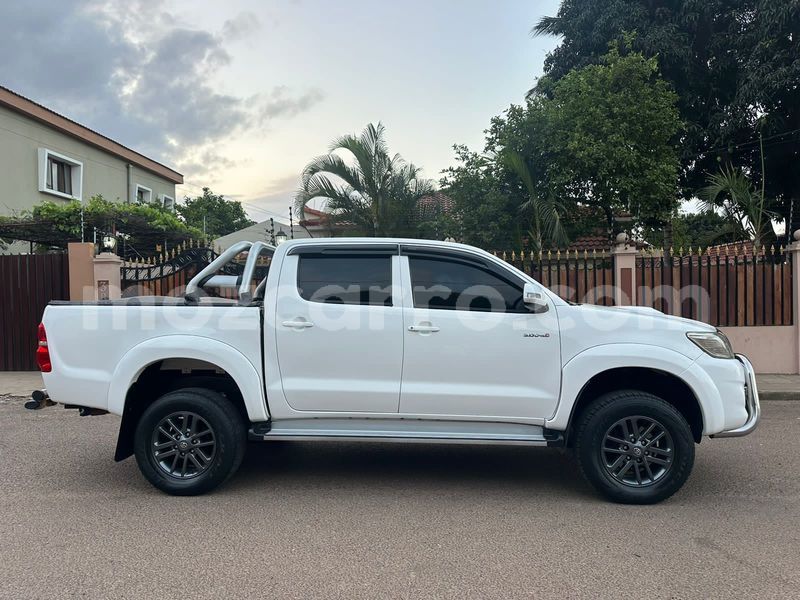 Big with watermark toyota hilux maputo maputo 18365