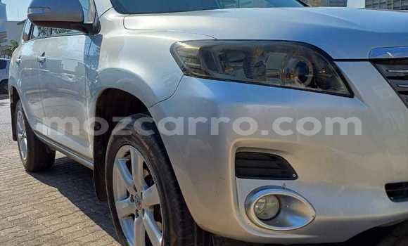 Buy Used Toyota Vanguard Silver Car in Maputo in Maputo Buy Used Toyota Vanguard Silver Car in Maputo in Maputo