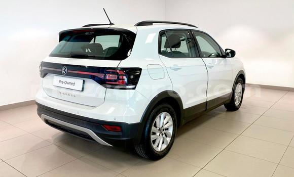 Tenga Tsaru Volkswagen T-Roc Chena Mota in Manica in Manica Tenga Tsaru Volkswagen T-Roc Chena Mota in Manica in Manica