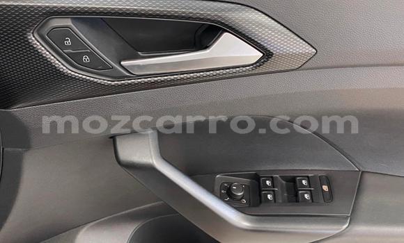 Tenga Tsaru Volkswagen T-Roc Chena Mota in Manica in Manica Tenga Tsaru Volkswagen T-Roc Chena Mota in Manica in Manica