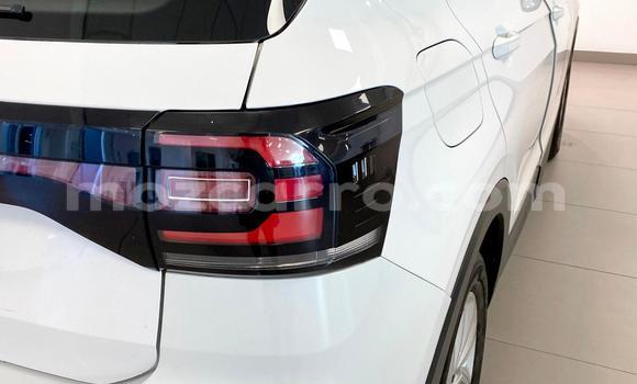 Tenga Tsaru Volkswagen T-Roc Chena Mota in Manica in Manica Tenga Tsaru Volkswagen T-Roc Chena Mota in Manica in Manica