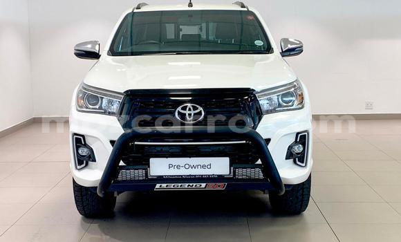 Tenga Tsaru Toyota Hilux Chena Mota in Inhambane in Inhambane Tenga Tsaru Toyota Hilux Chena Mota in Inhambane in Inhambane