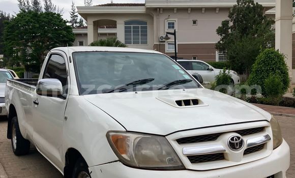 Tenga Tsaru Toyota Hilux Chena Mota in Maputo in Maputo Tenga Tsaru Toyota Hilux Chena Mota in Maputo in Maputo