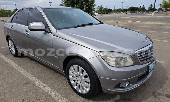 Comprar Usado Mercedes‒Benz 250 De outros Carro em Maputo em Maputo Comprar Usado Mercedes‒Benz 250 De outros Carro em Maputo em Maputo