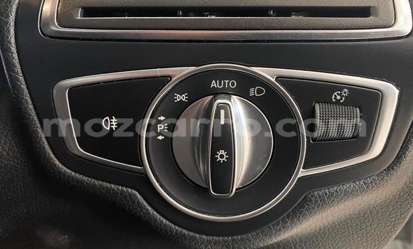 Tenga Tsaru Mercedes-Benz C-Classe Sirivha Mota in Maputo in Maputo Tenga Tsaru Mercedes-Benz C-Classe Sirivha Mota in Maputo in Maputo