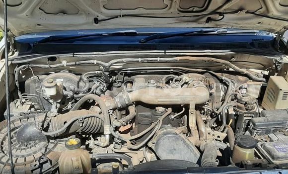 Comprar Usado Toyota Hilux Branco Carro em Maputo em Maputo Comprar Usado Toyota Hilux Branco Carro em Maputo em Maputo
